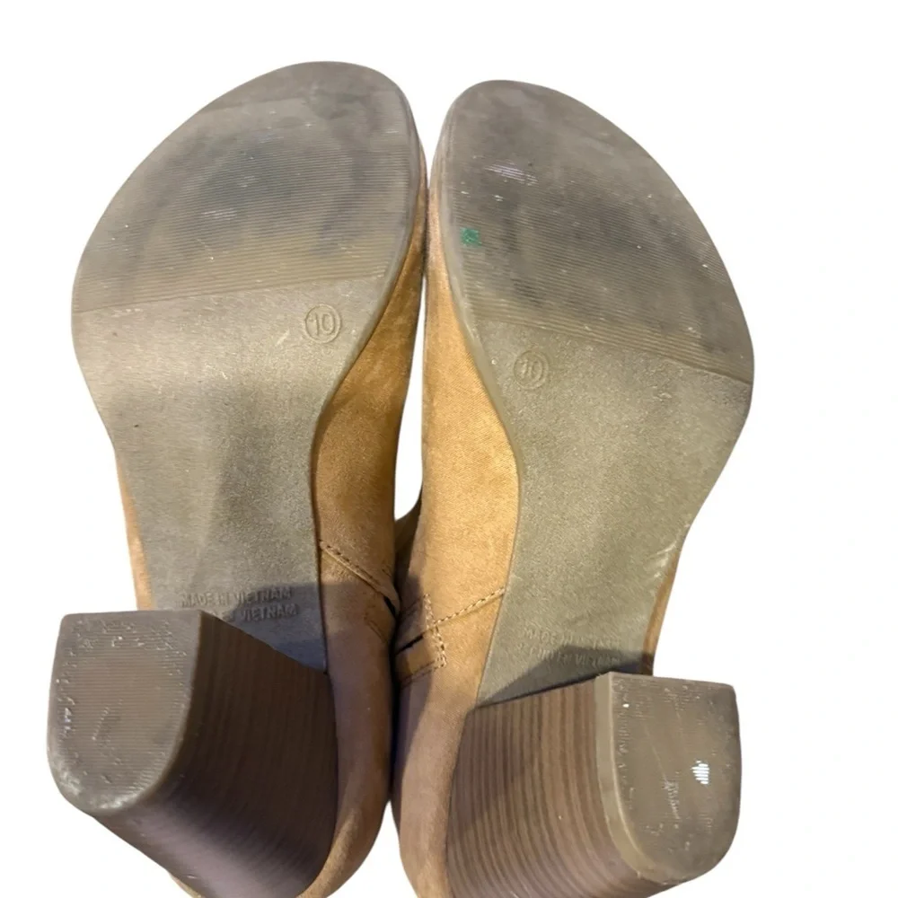 Old navy Classic Tan Suede Ankle Boots - Women